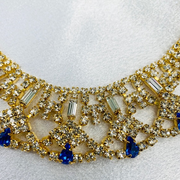 Royal Blue and Gold Dazzling necklace sets in glass, crystals and rhinestones. - Picture 4 of 4